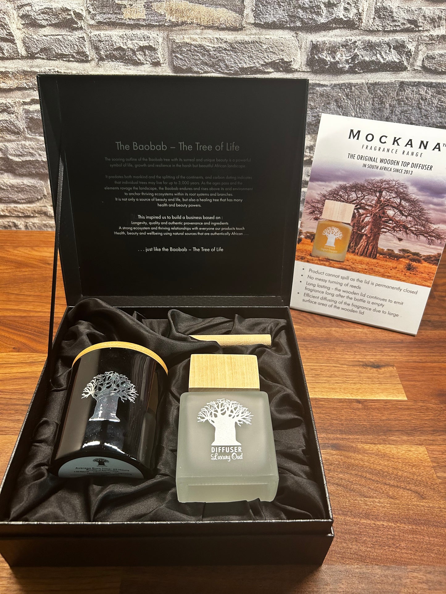 Mockana Wooden Top Diffuser and Soy Candle Gift Set